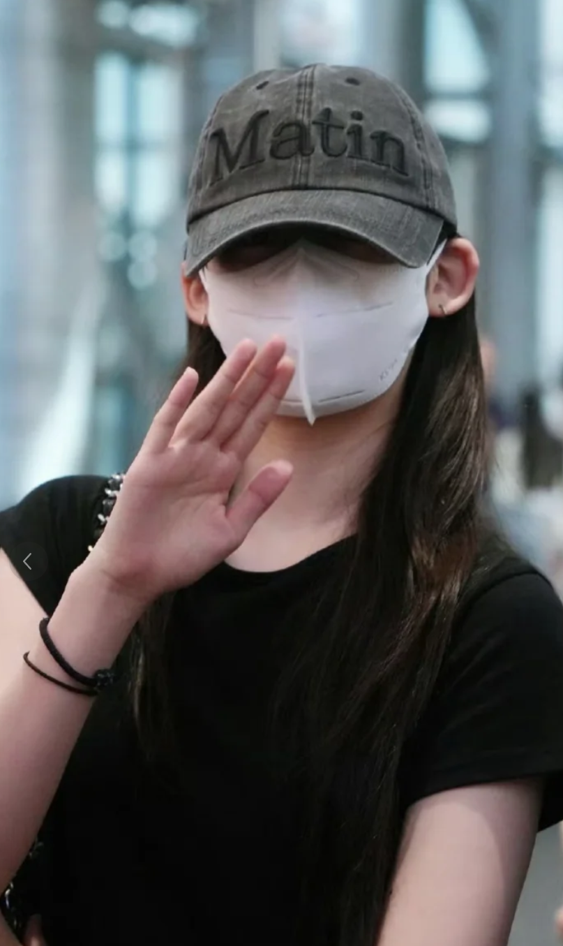 MATIN KIM 李茶仁同款 MATIN LOGO WASHED BALL CAP IN