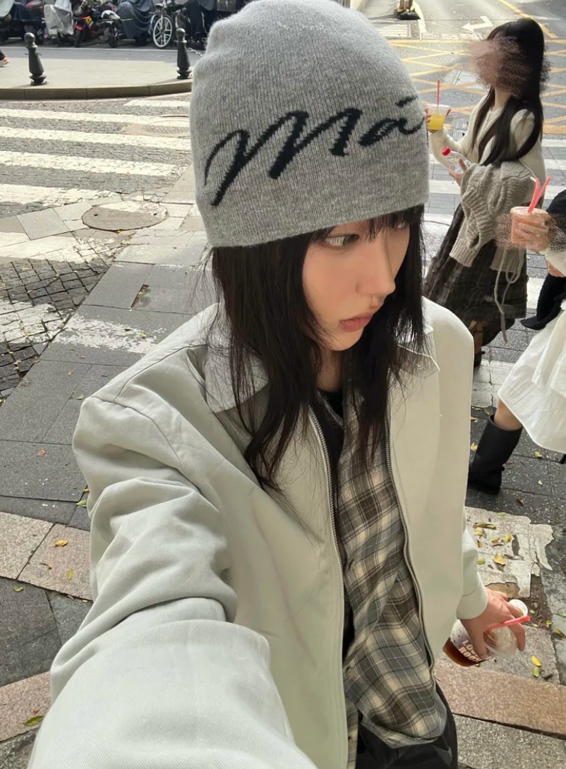 MATIN KIM 寧寧同款毛帽 MATIN LOGO SCRIPT BEANIE IN