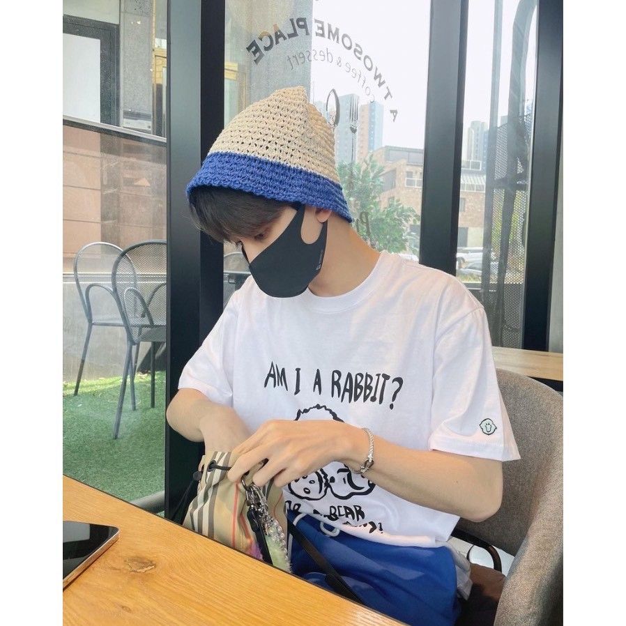 淨漢同款 NGC AM I A RABBIT? 上衣