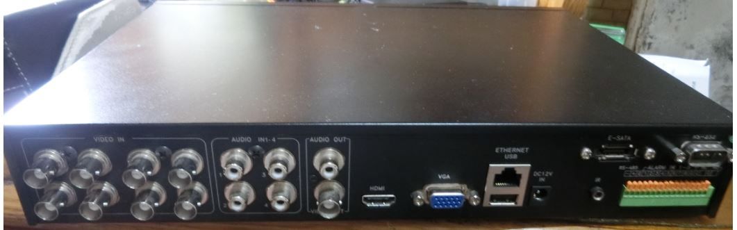 KCA DI-3758監控數位錄放影機8路 極新 含2T硬碟