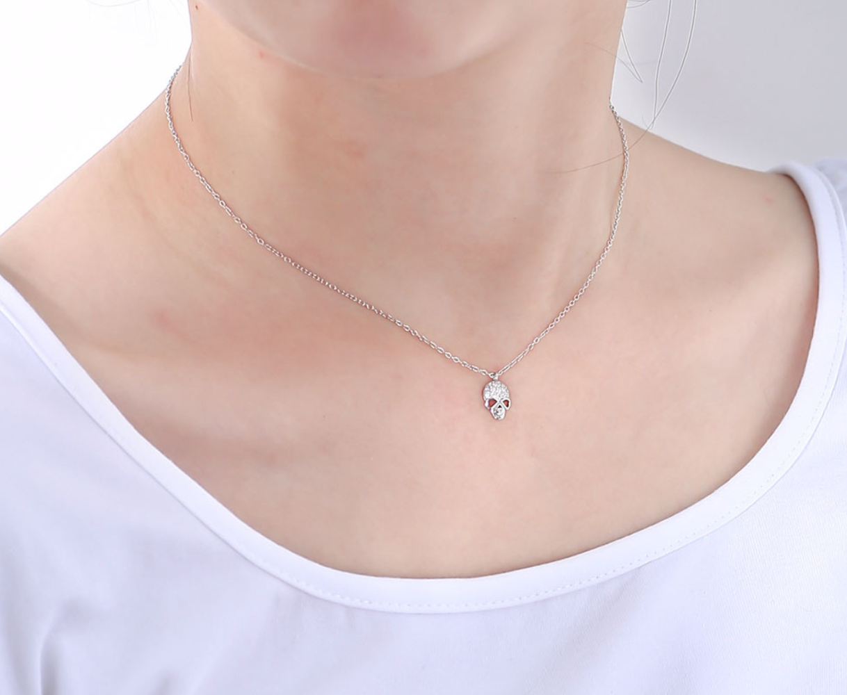 【Dolly’s】韓-全純銀 鑲鑽骷髏頭吊墜項鍊女 歐美嘻哈個性 308A06