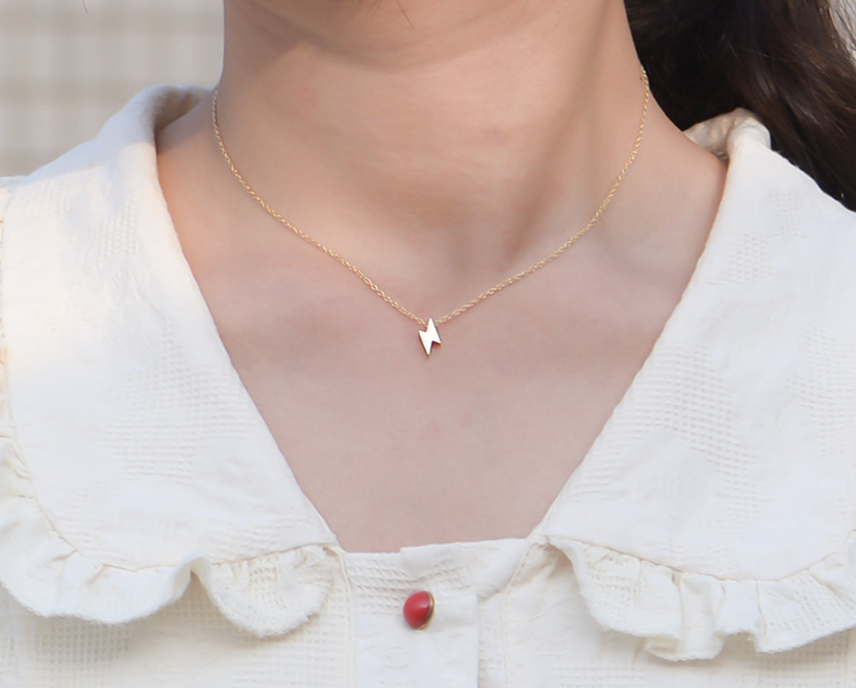 【Dolly’s】韓-全純銀 閃閃 迷你閃電項鍊設計極簡約 情人節禮物鎖骨鏈 308A26