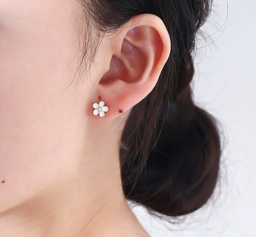 【Dolly’s】韓-全純銀 鑲鑽滴油小楓 法式花朵甜美可愛 情人節禮物耳環耳釘 308D21