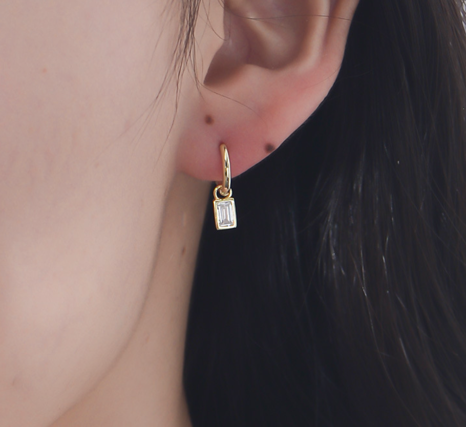 【Dolly’s】韓-全純銀 寧靜漫遊 幾何方形鋯石耳環小巧個性 情人節禮物耳環耳釘 308D22