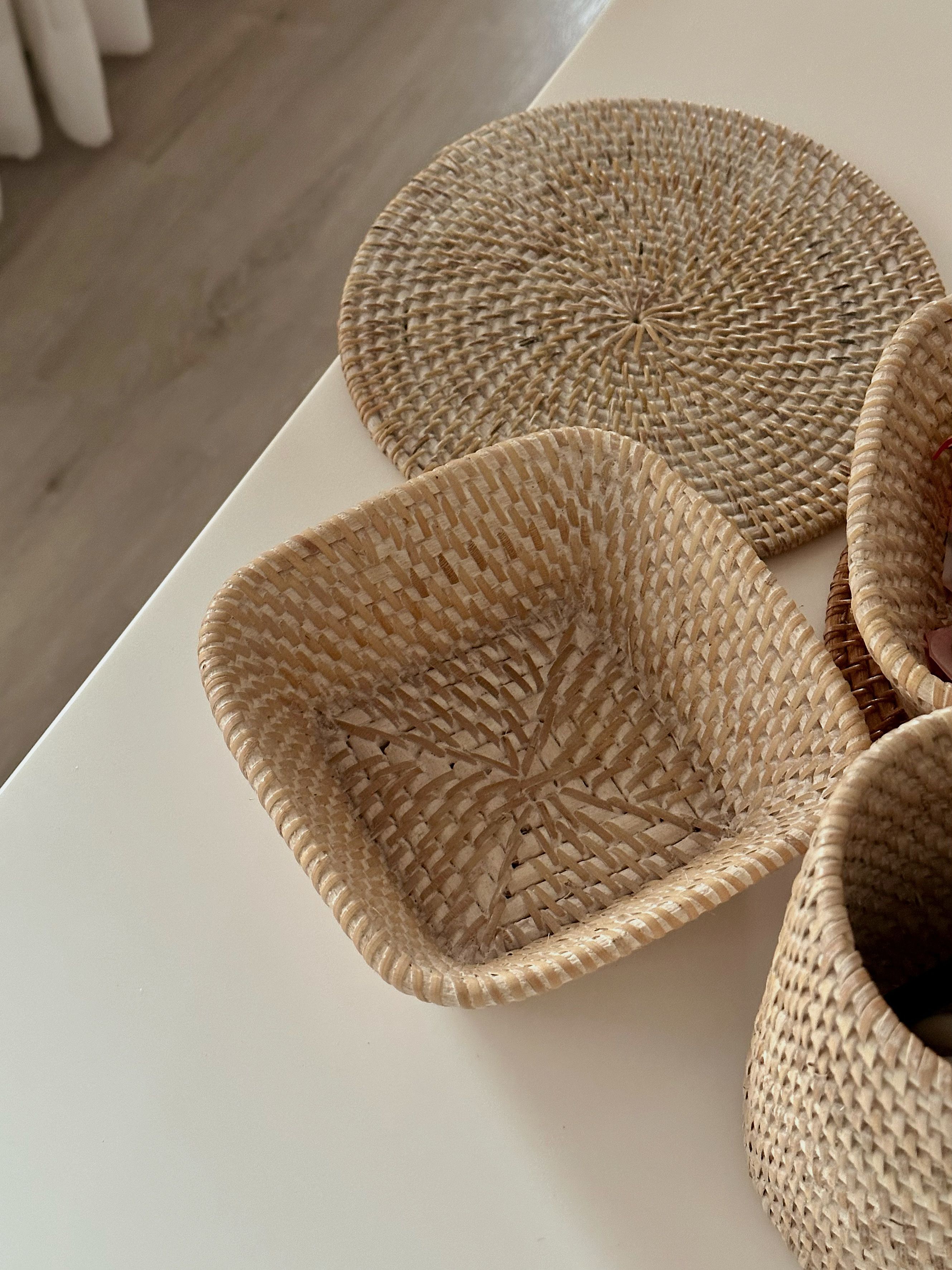 DecoDazzle🪬峇里島手工藤編方形置物籃