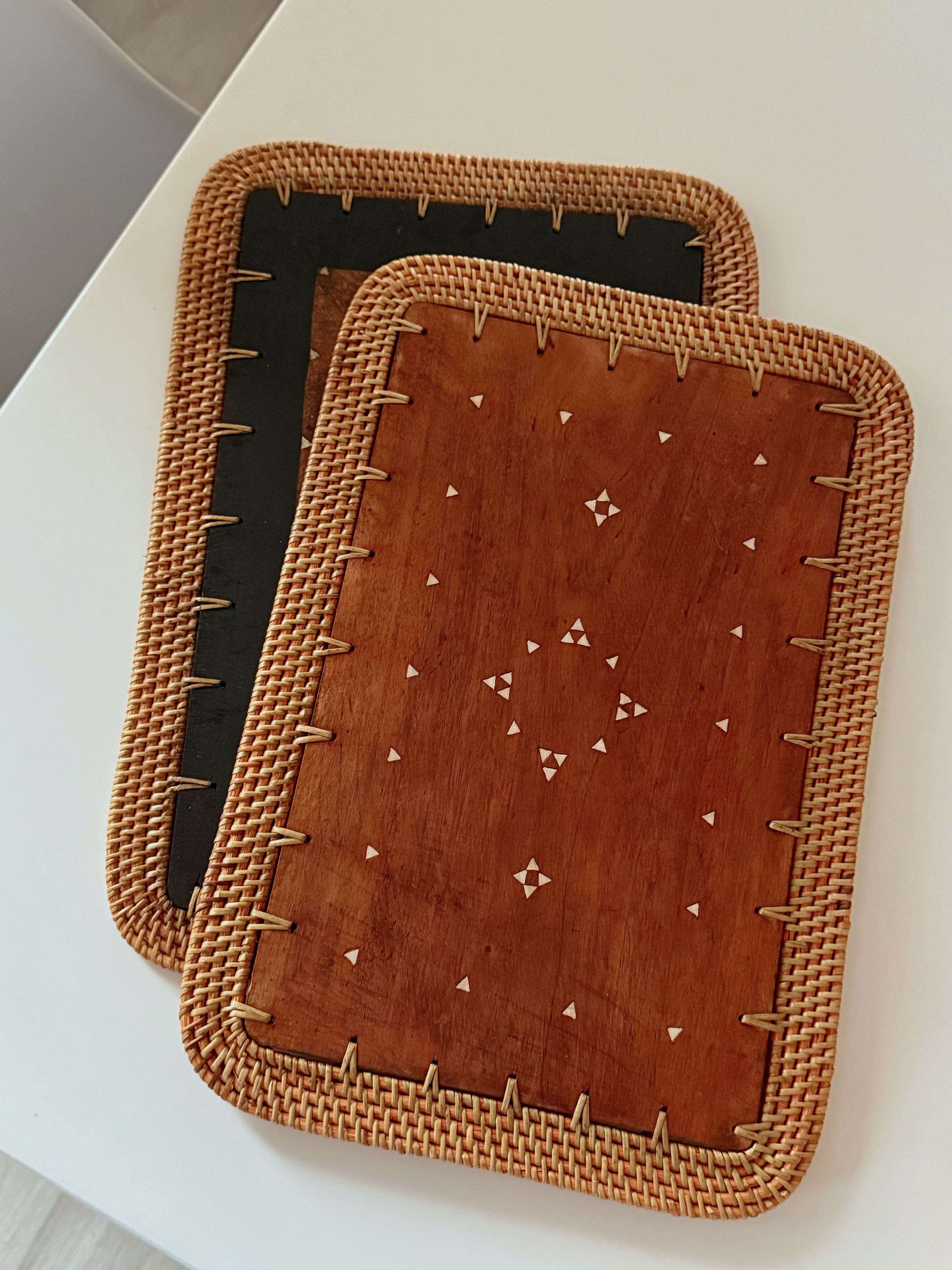 DecoDazzle🪬峇里島手工藤編長方形圓角圖騰餐墊