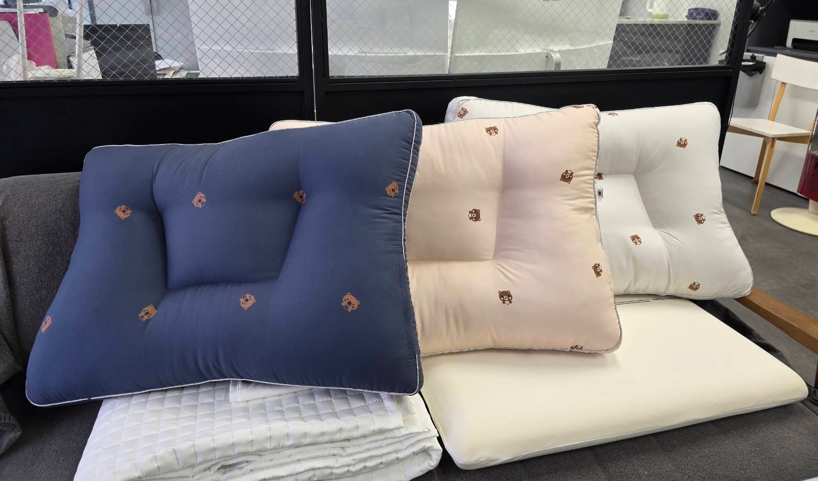 韓國超神奇枕頭-新款愛心熊熊