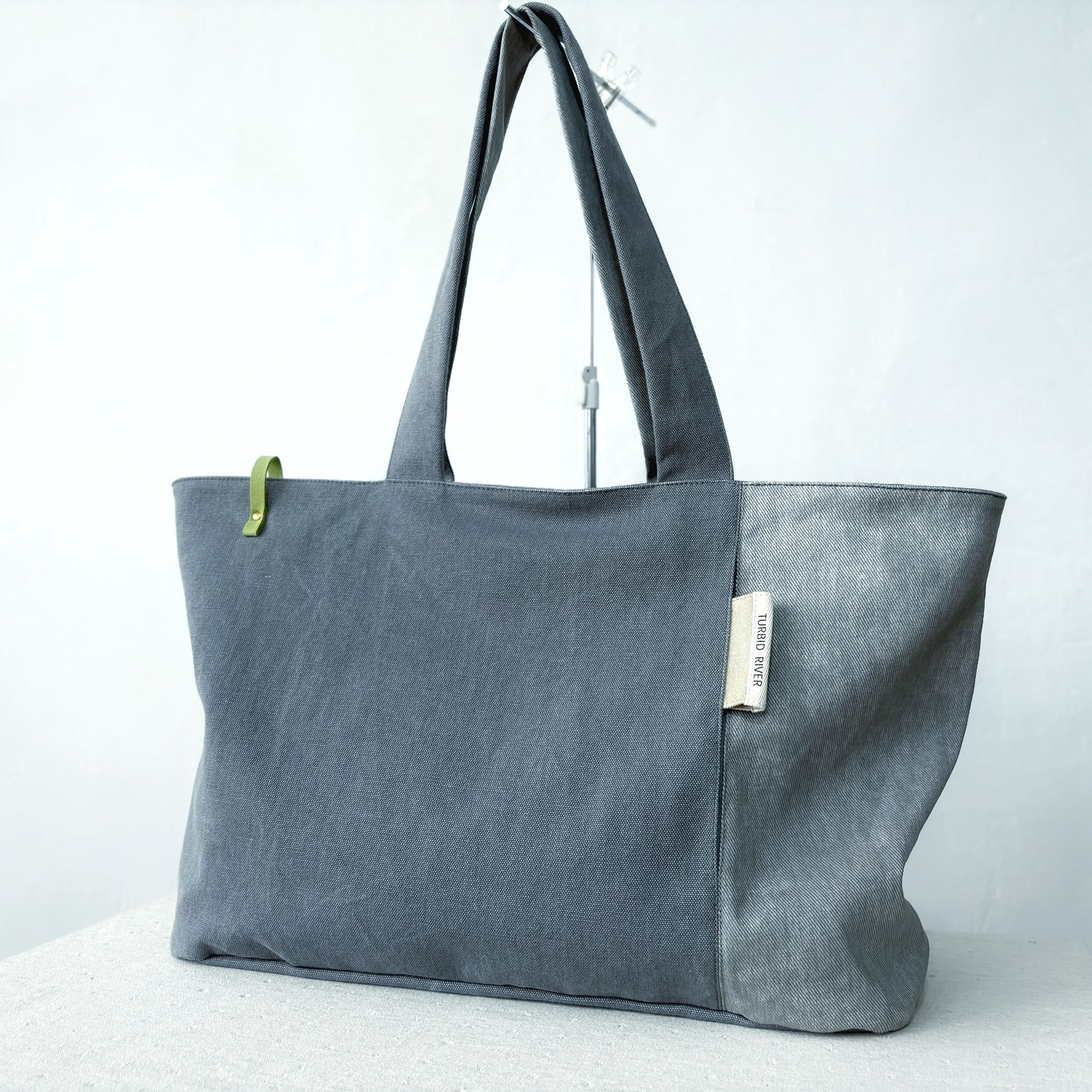 | 15吋 X 積雲灰 | 自然四景系列 大容量托特 | 厚磅水洗帆布 |