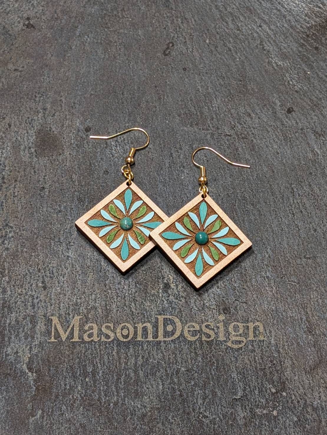 梅森設計[手作] 綠松石花磚-實木耳環