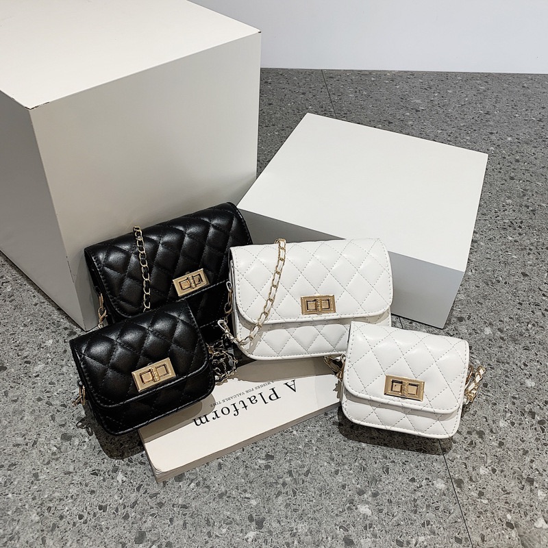 菱格鍊條方包🖤🤍