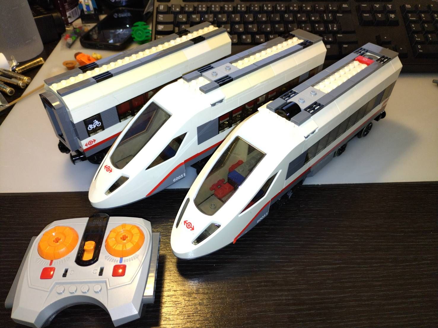 LEGO 中古  60051  只有火車+軌道