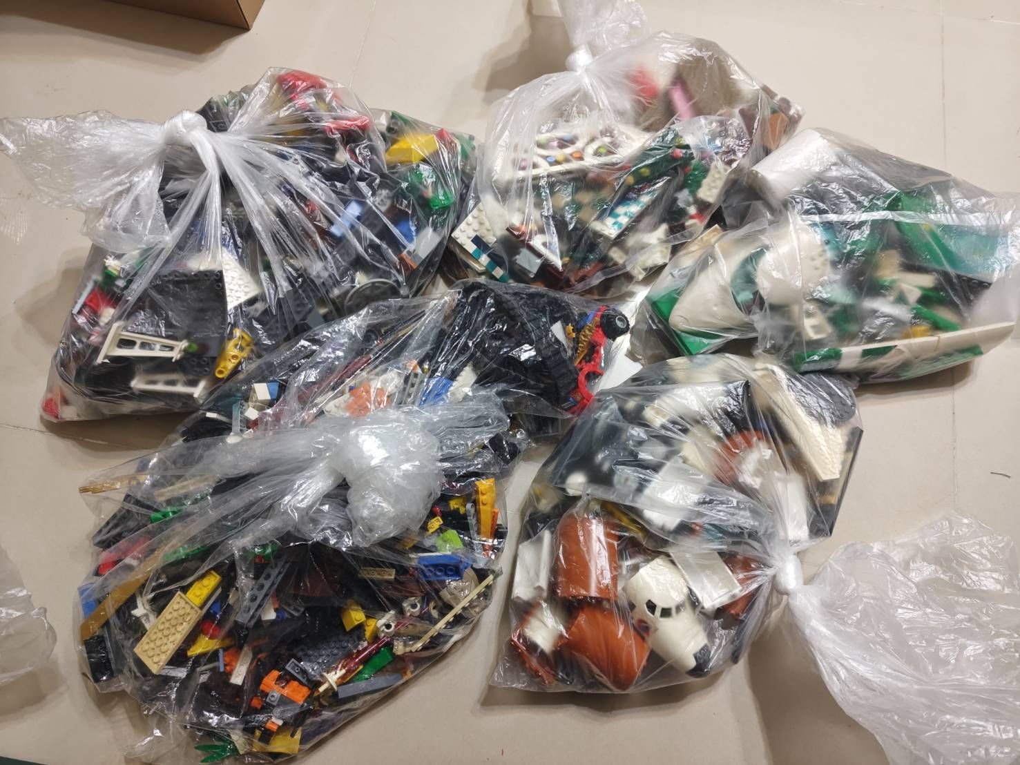 中古散磚 4.5+KG   ①