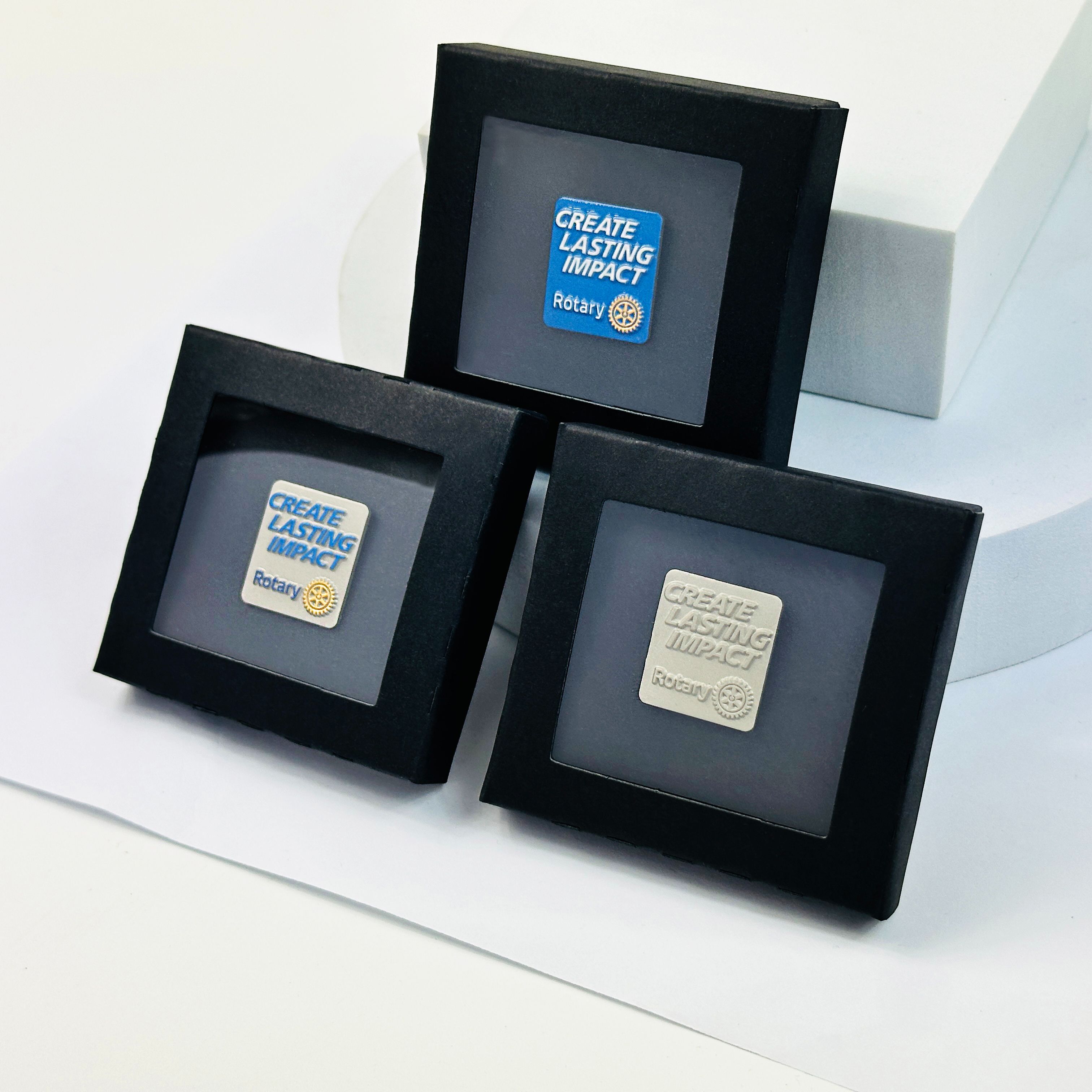 26-27年度國際扶輪社長訊息徽章 （正方形）