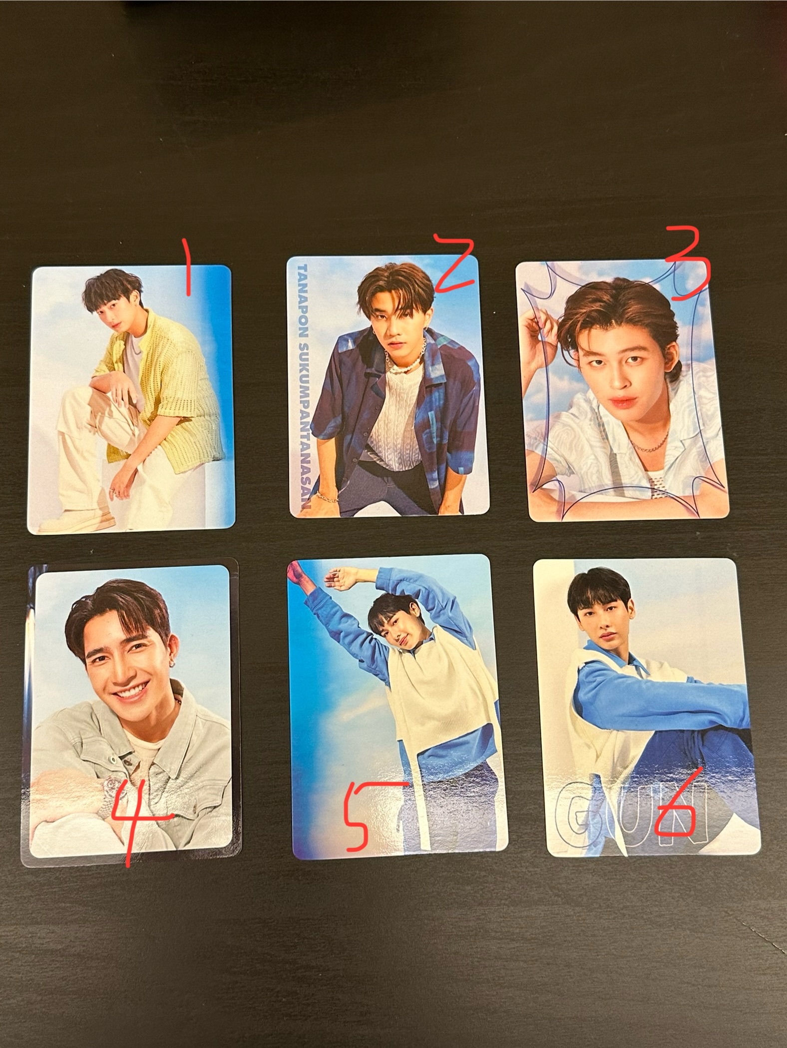 Happy weekend 小卡