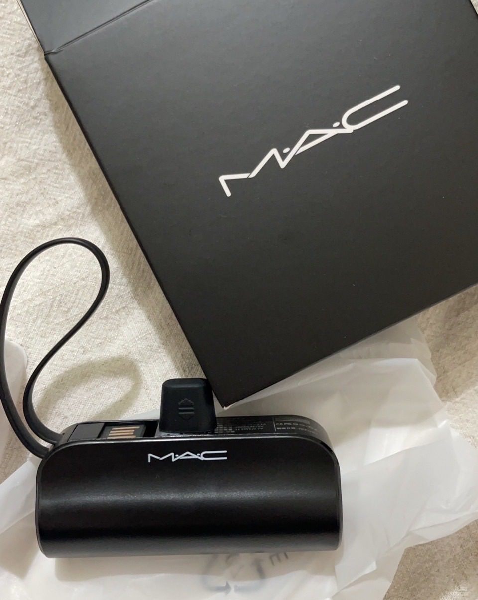 MAC行動電源