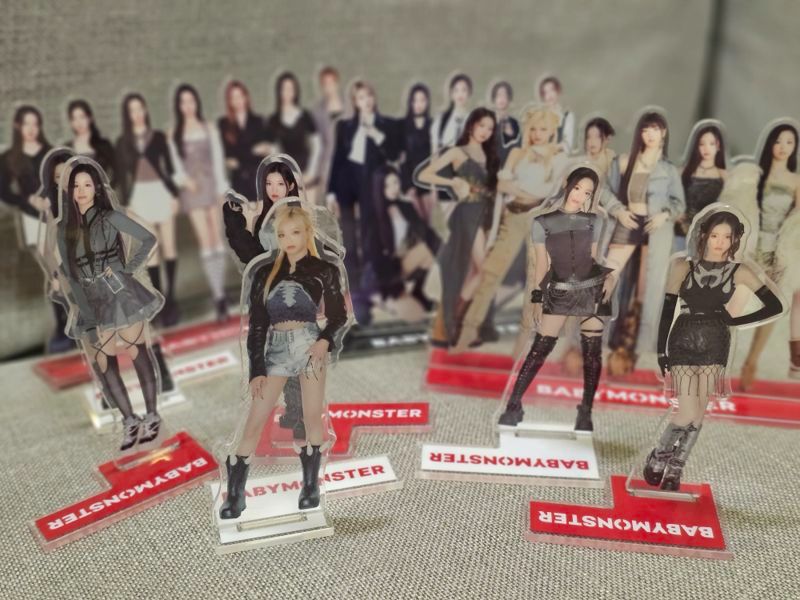 二手-日巡日週立牌 （均保存良好請參考圖說）