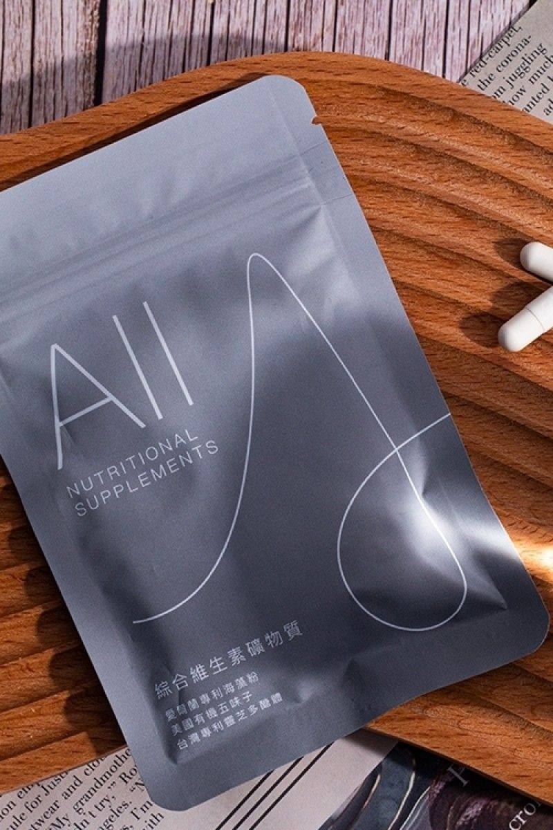 K.C WIN-WIN DAY DAY 天天 綜合營養素