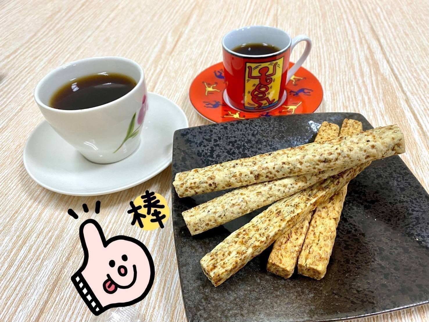 ❤️歪嘴瘋零食  懷舊古早味點心 👉鹹蛋黃棒   👉小米牛奶棒  👉海苔棒