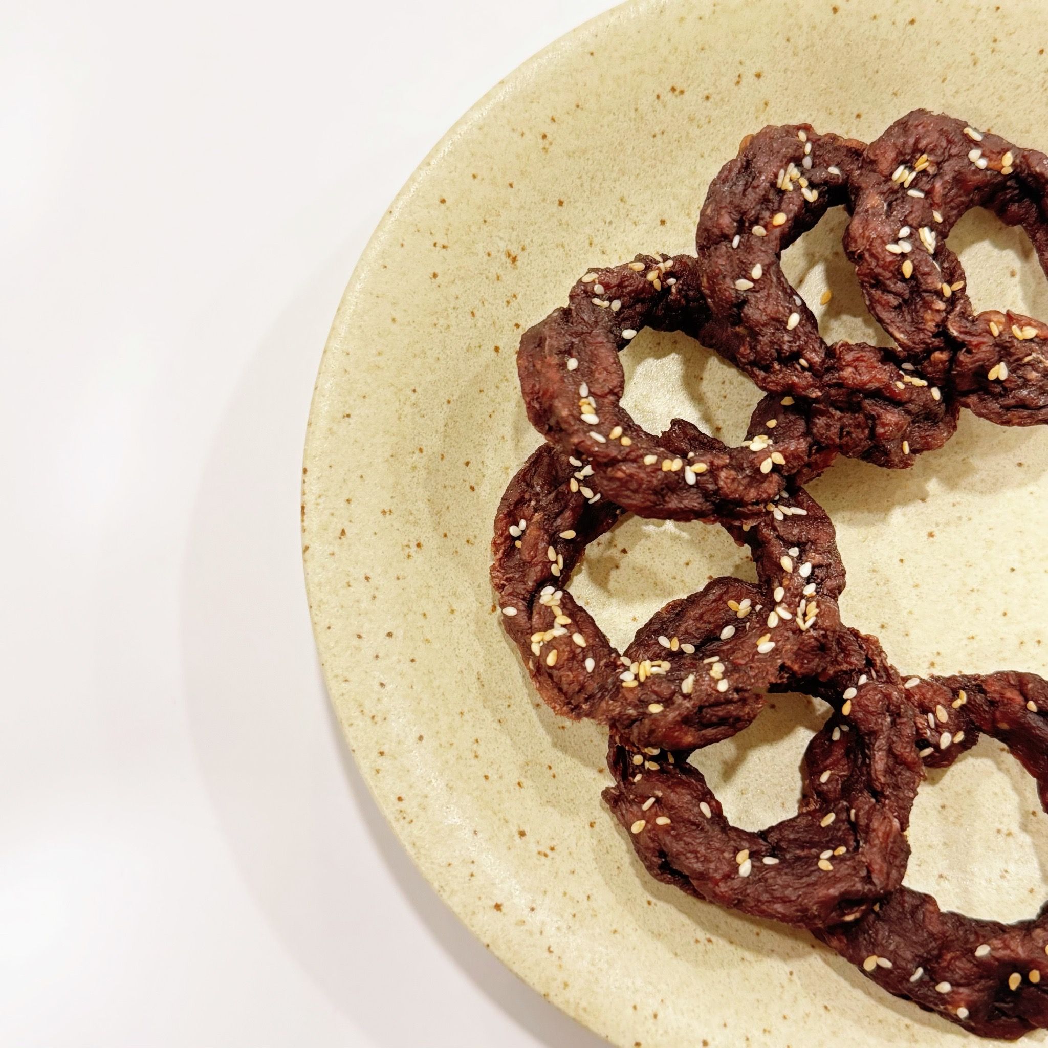 芝麻牛肉甜甜圈