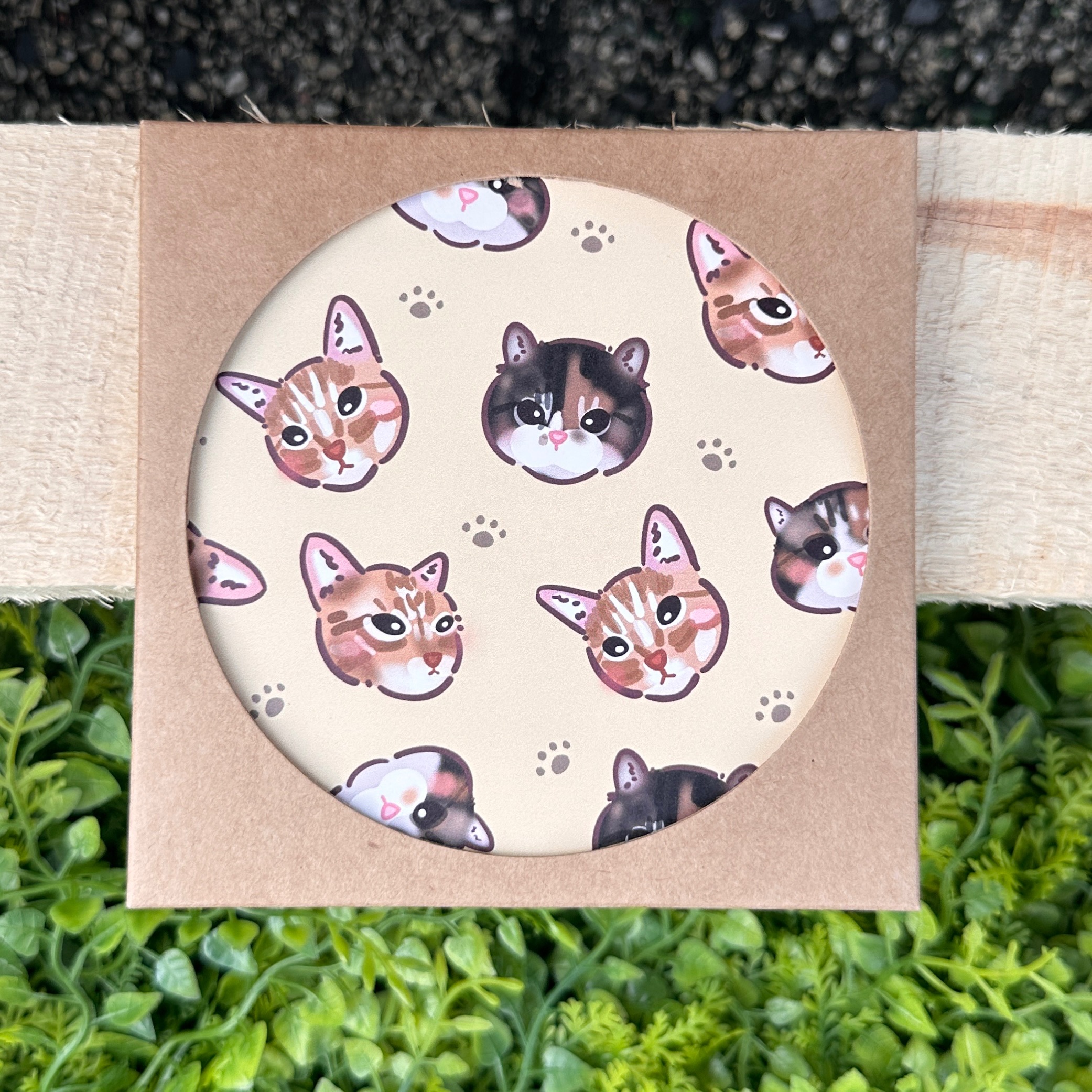 吉莉兄妹-滿版貓頭杯墊