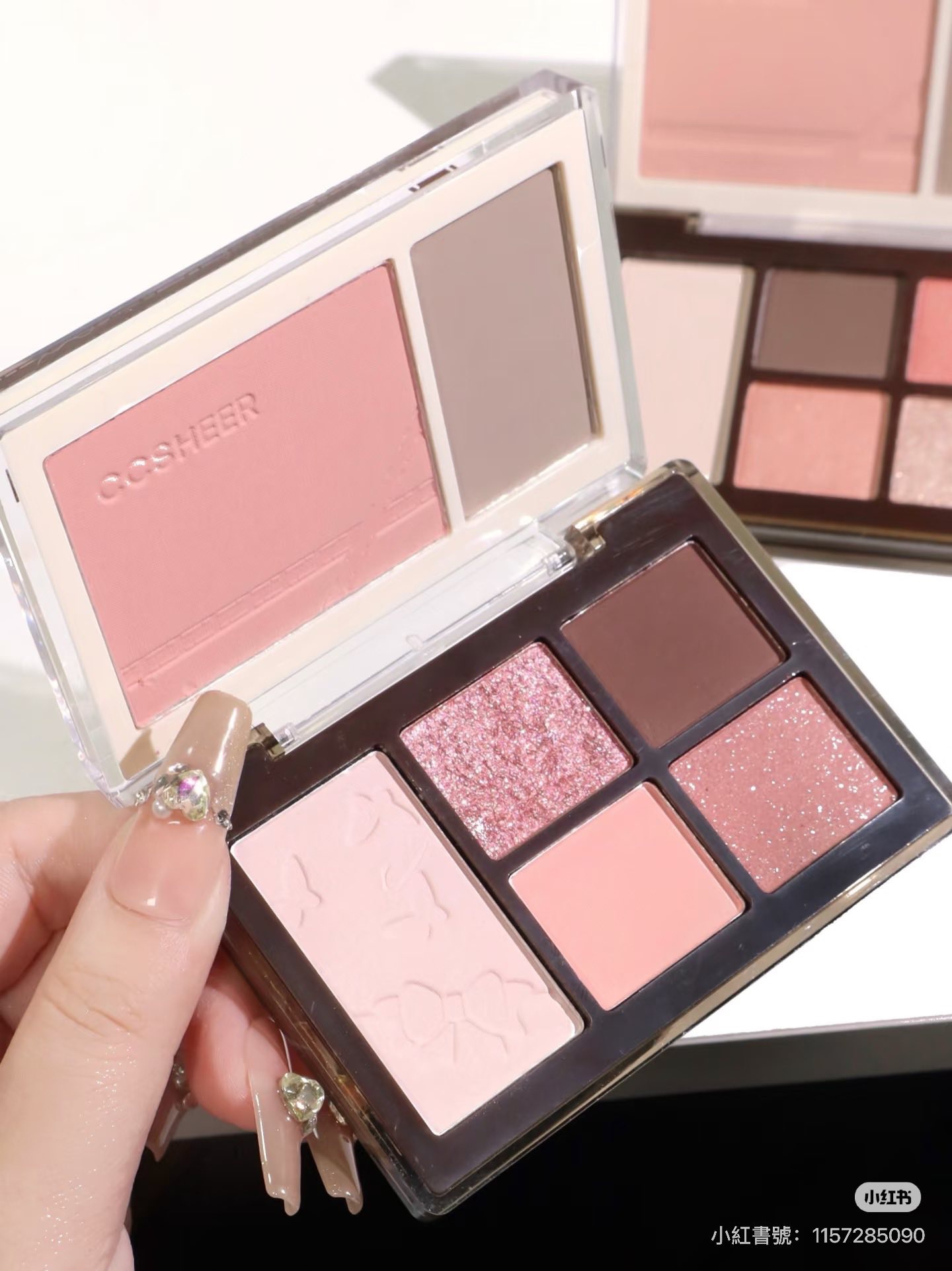 AB_Z2069_CCSHEER雙折疊口袋眼影綜合盤