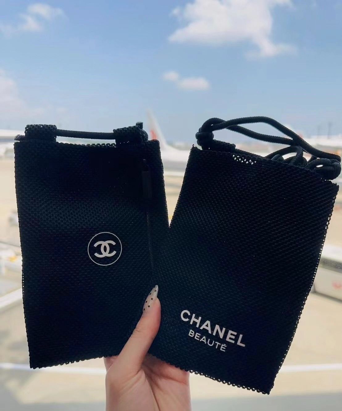 💎.Chanel 香奈兒 美妝贈品 日本限定的 小包 護照小包 可肩背