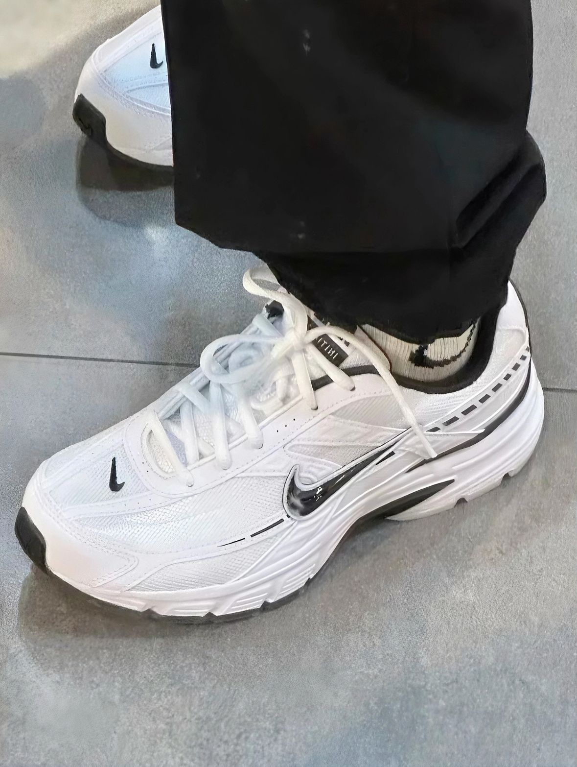 Nike Initiator 白黑 復古鞋 老爹鞋 原售價2700