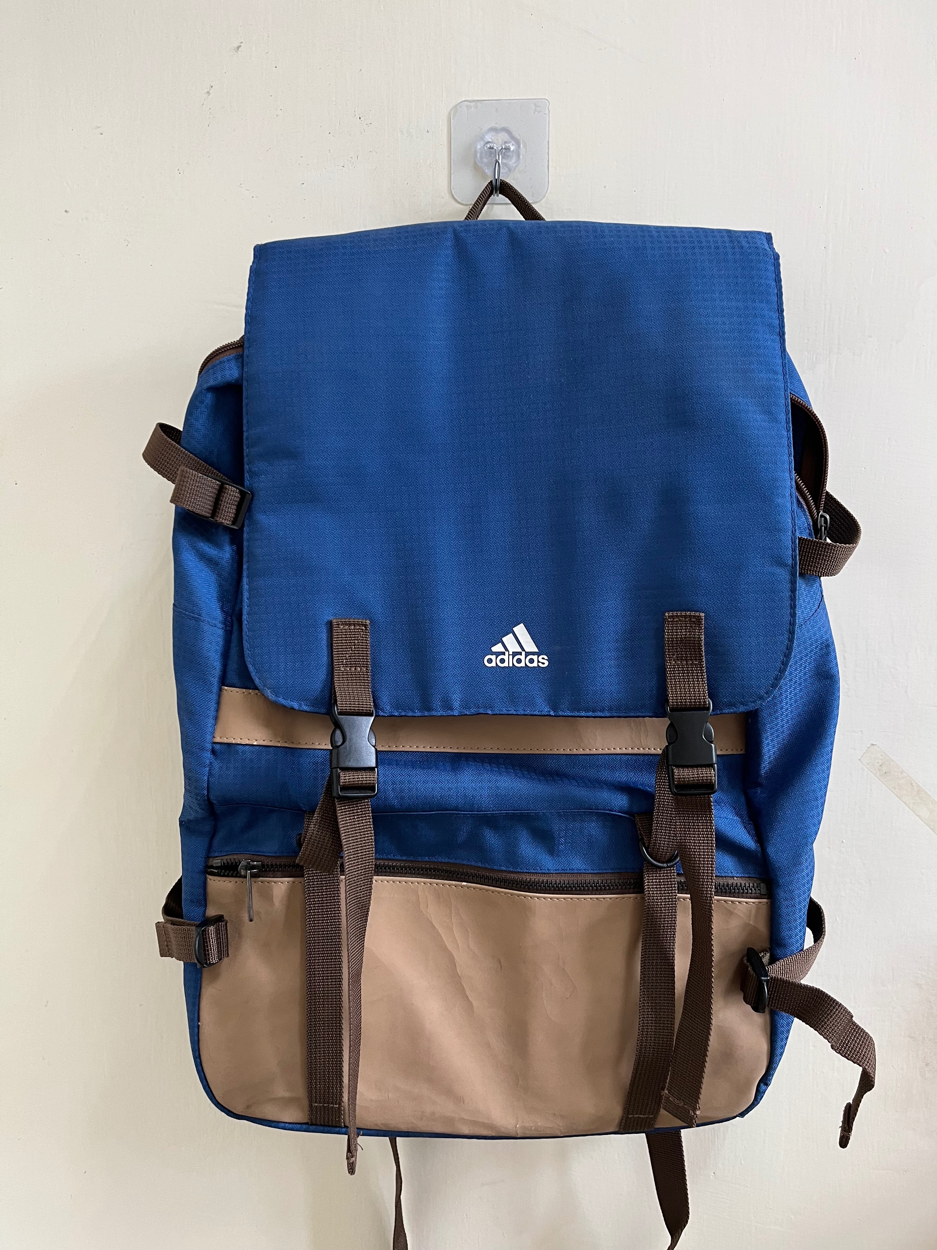 Adidas 電腦後背包