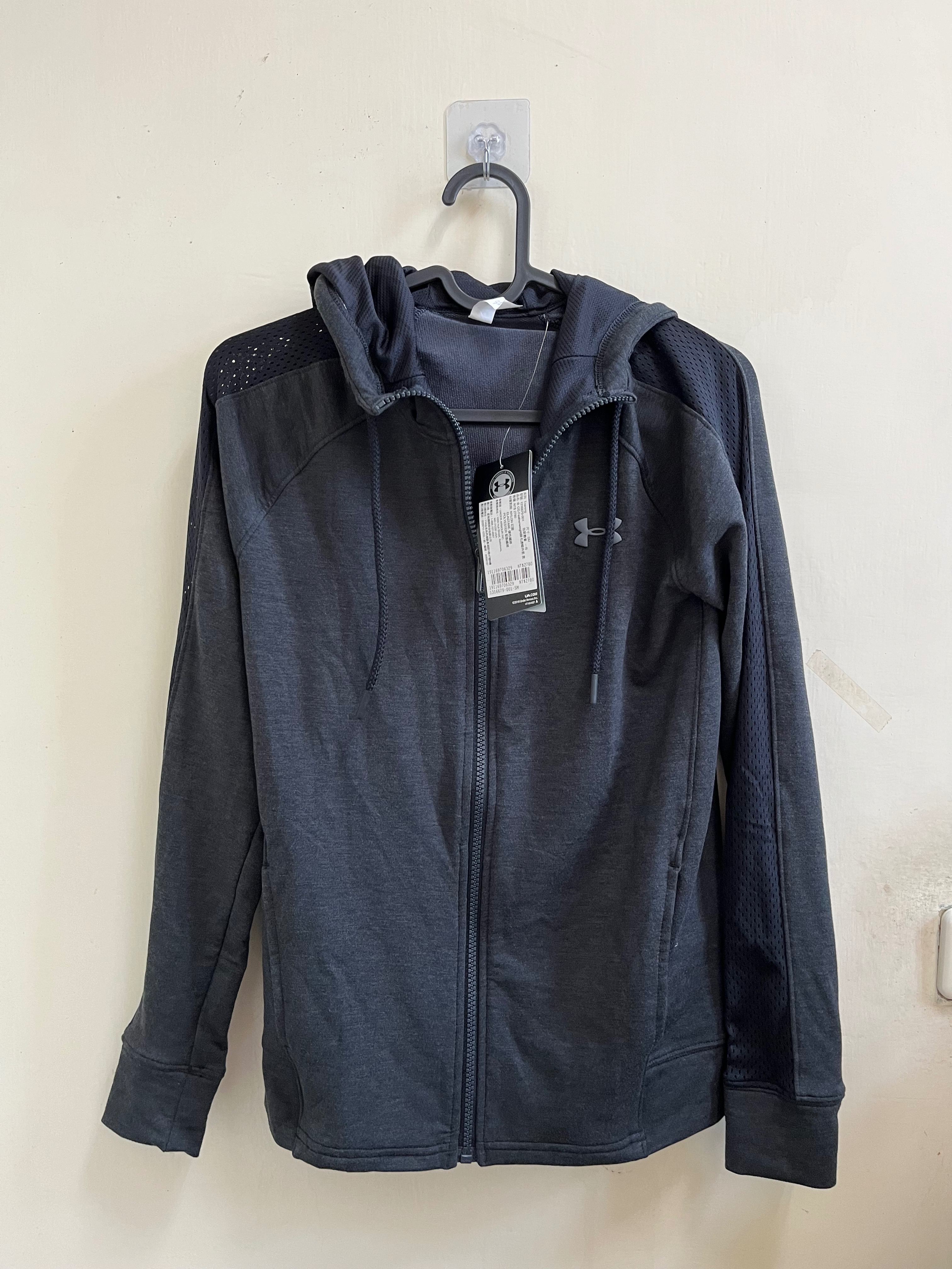 under armour 運動外套 S-M