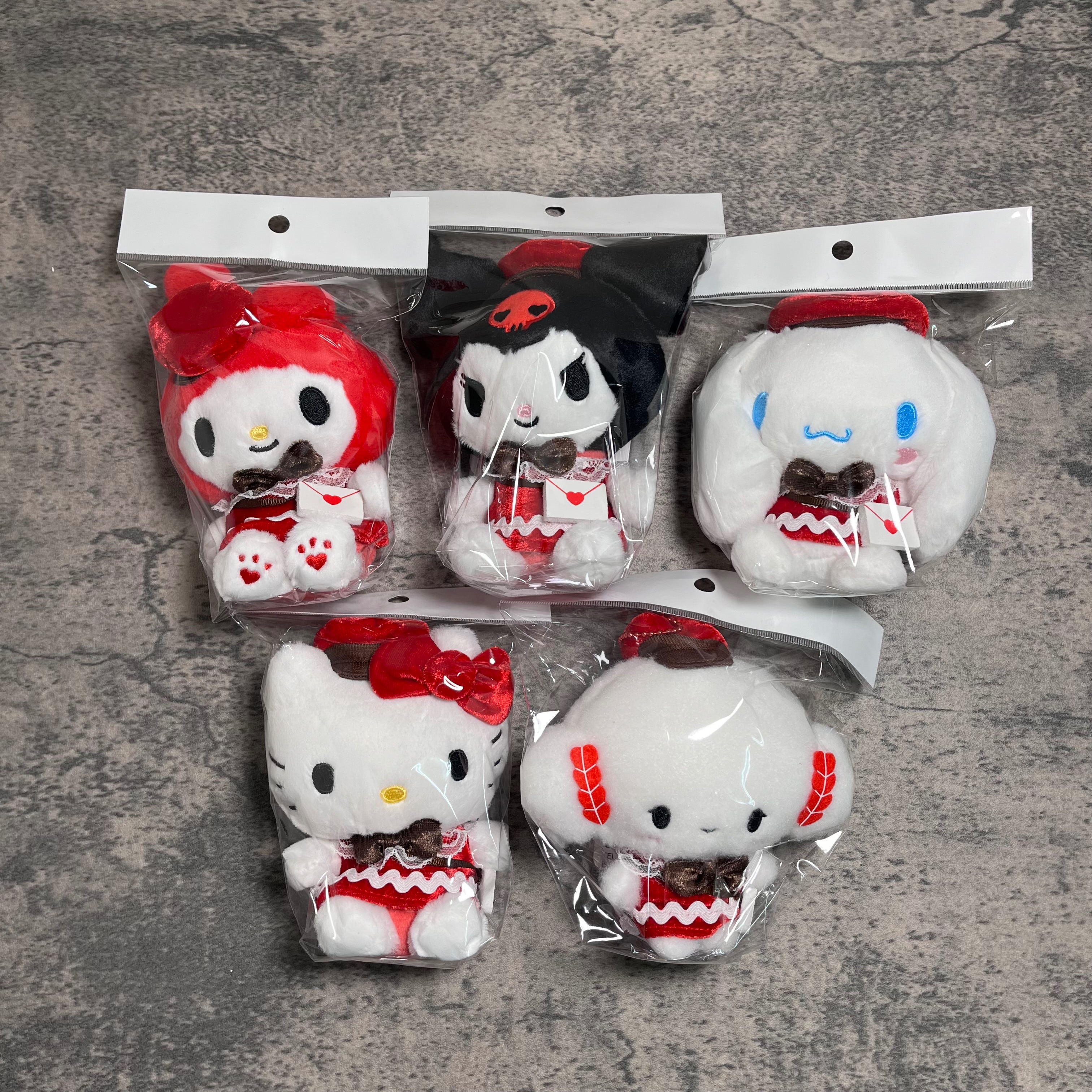 【現貨售完不補】日版紅色愛心郵差系列吊飾