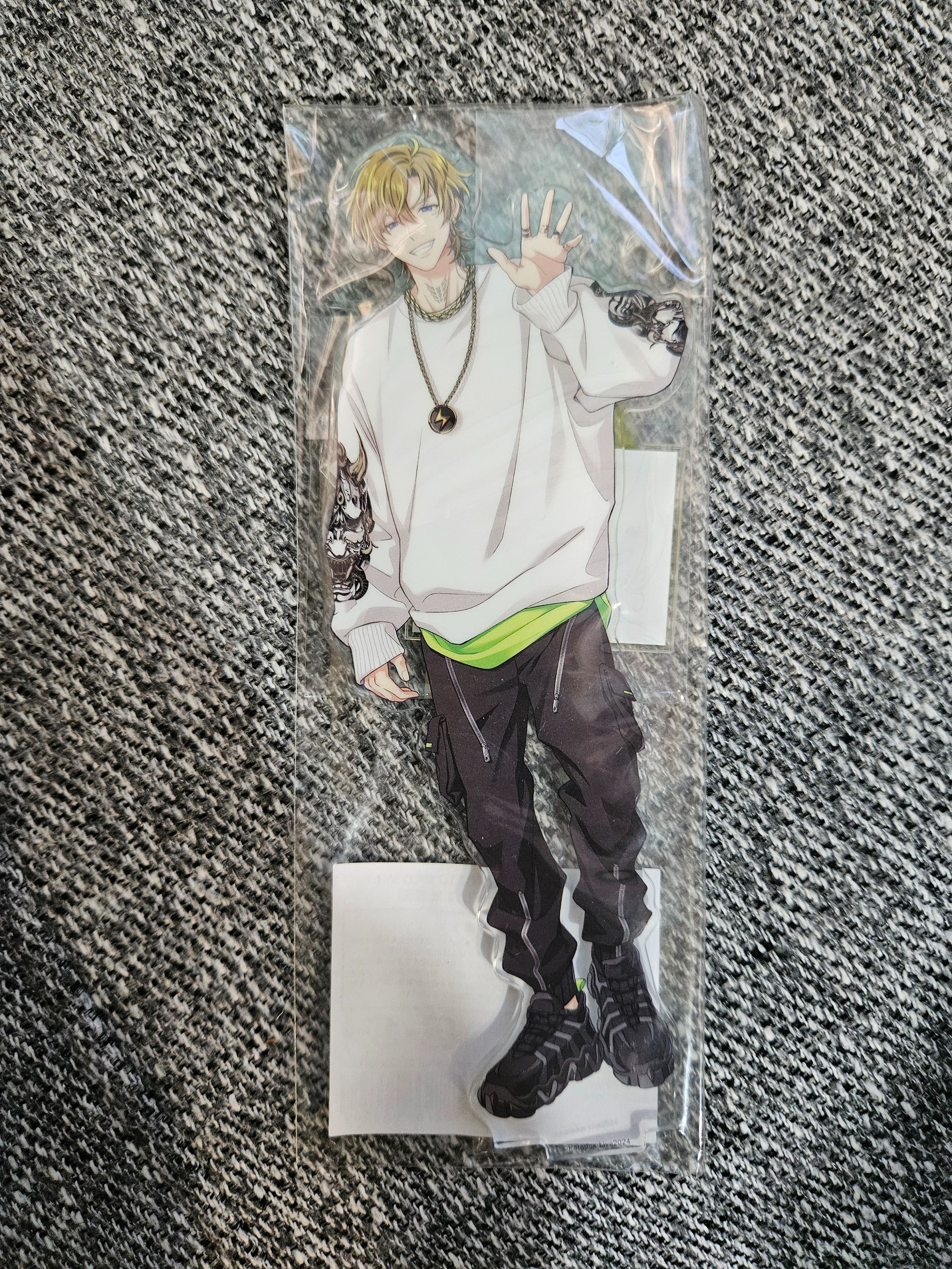 智生一番賞立牌