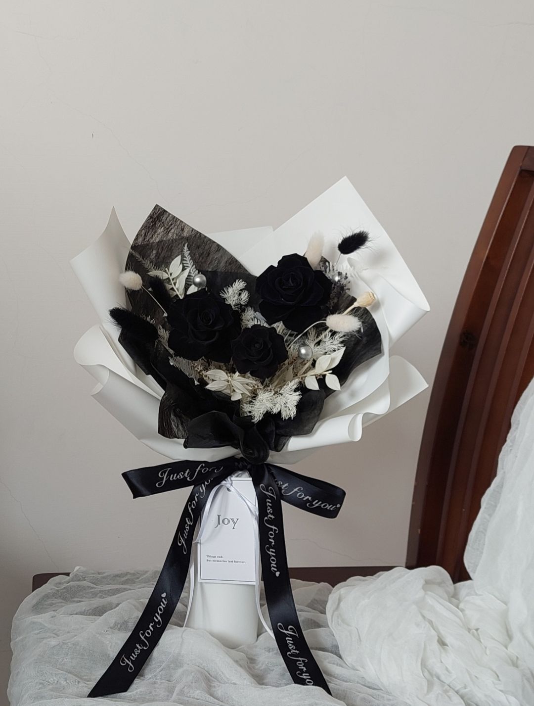 靜夜月影_黑白永恆玫瑰花束