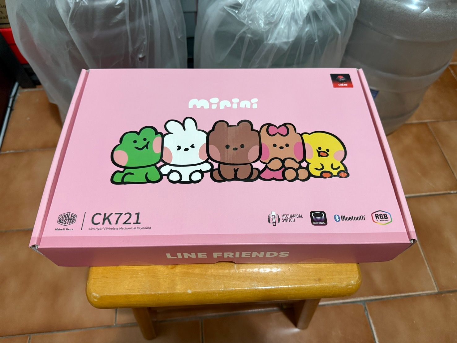 全新未拆 Cooler Master 酷碼 LINE FRIENDS minini CK721 紅軸無線RGB機械式鍵盤