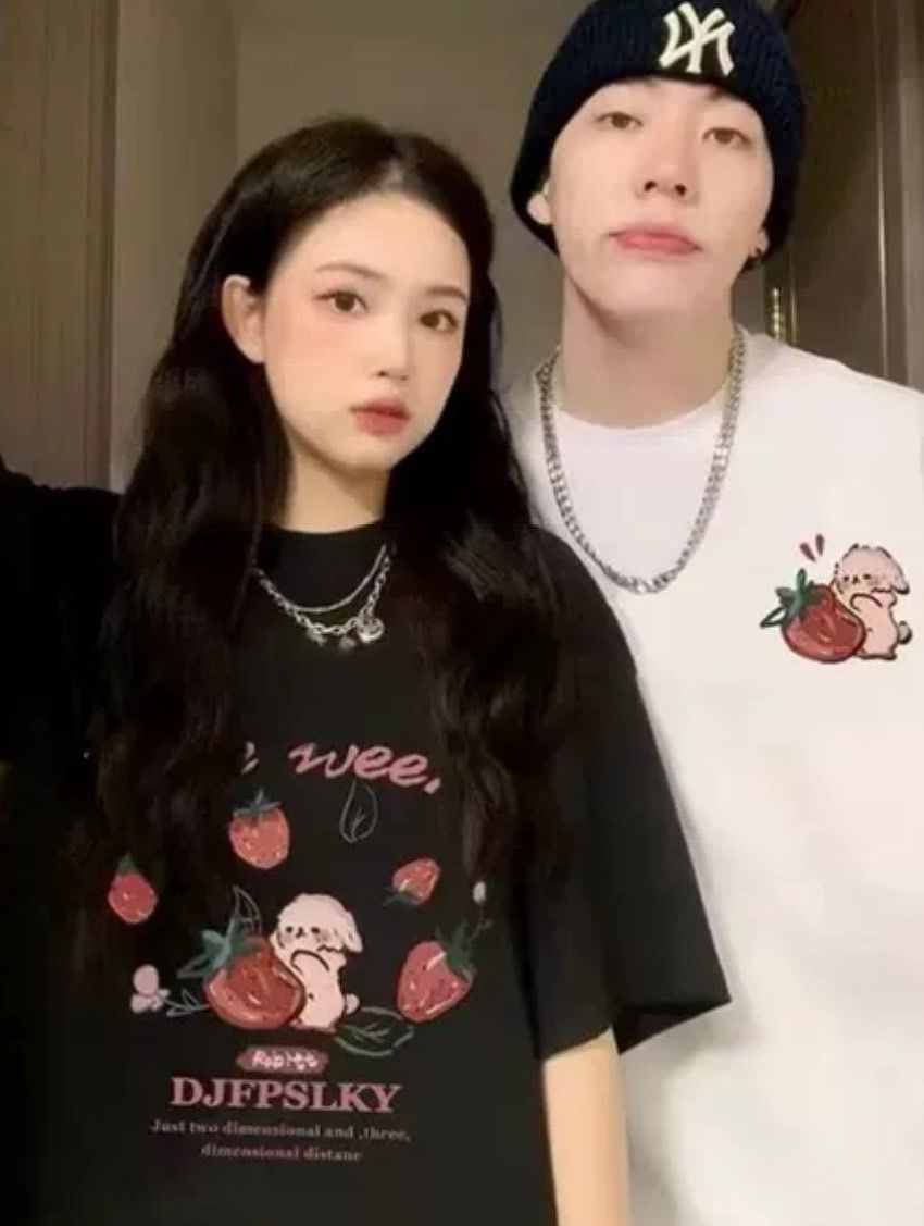 情侶款草莓狗狗