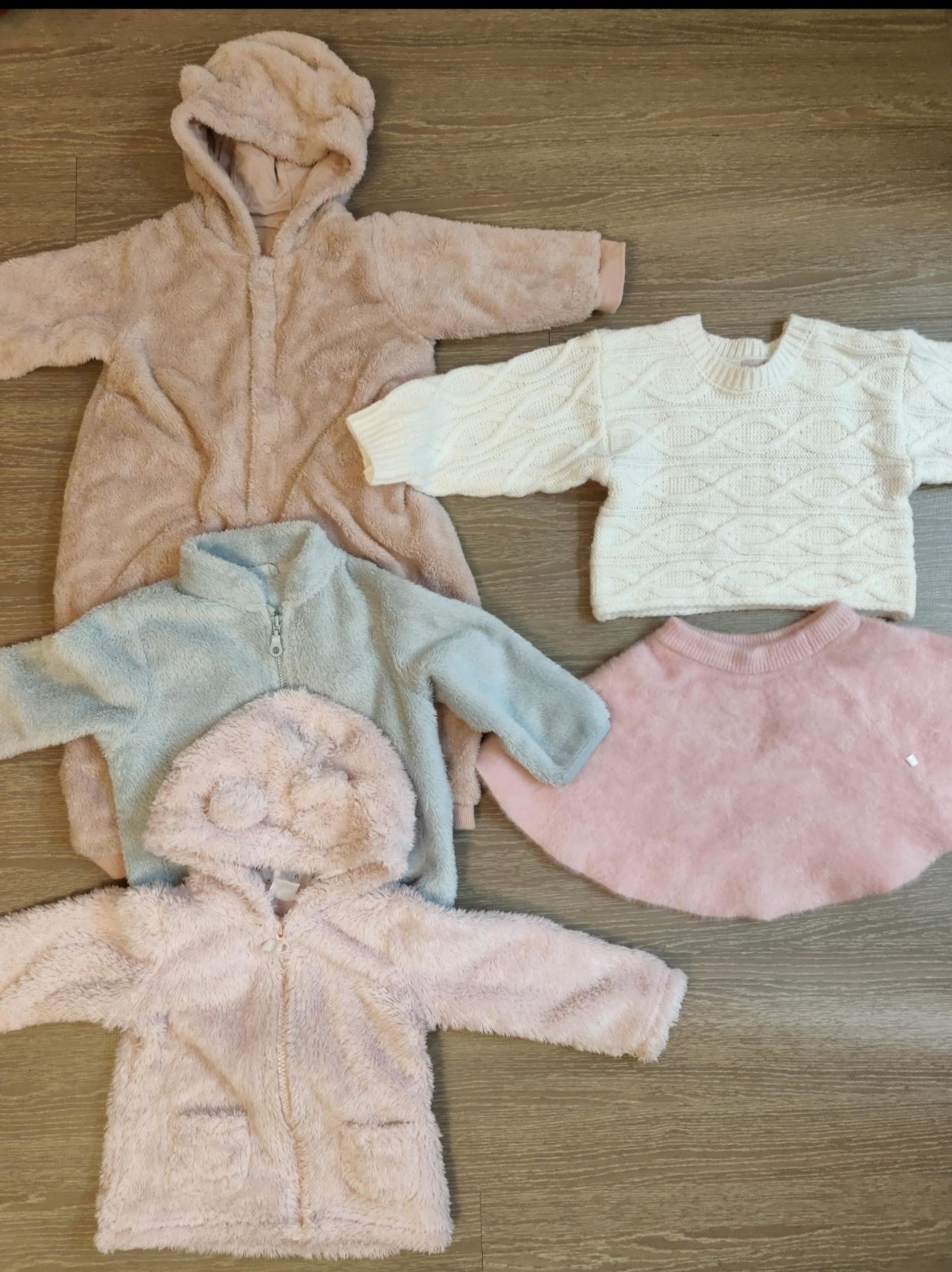 女寶冬季毛茸茸外套毛衣福袋5件組70-80cm-350元