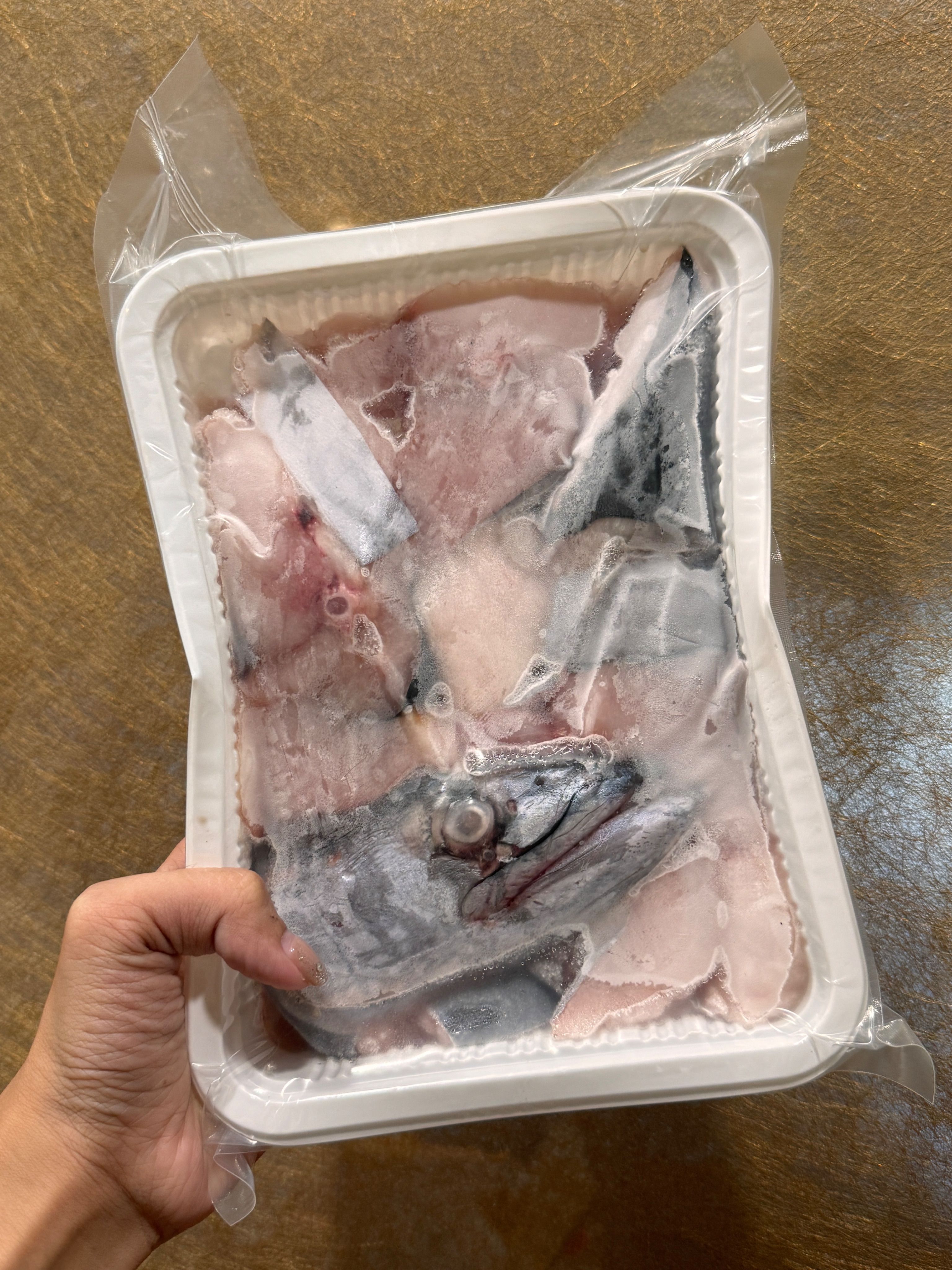 土魠切塊盒裝
