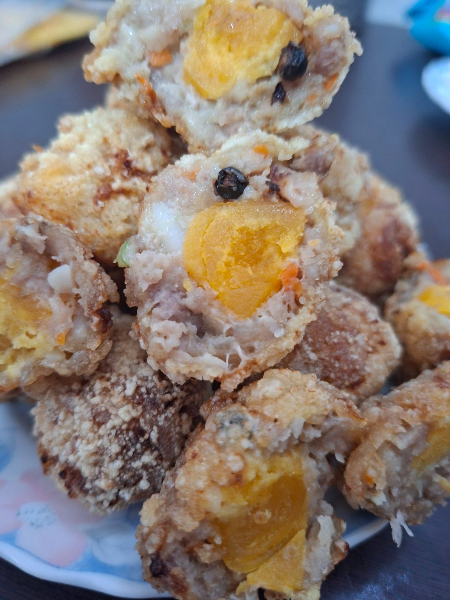 【新品】蛋黃蝦肉丸