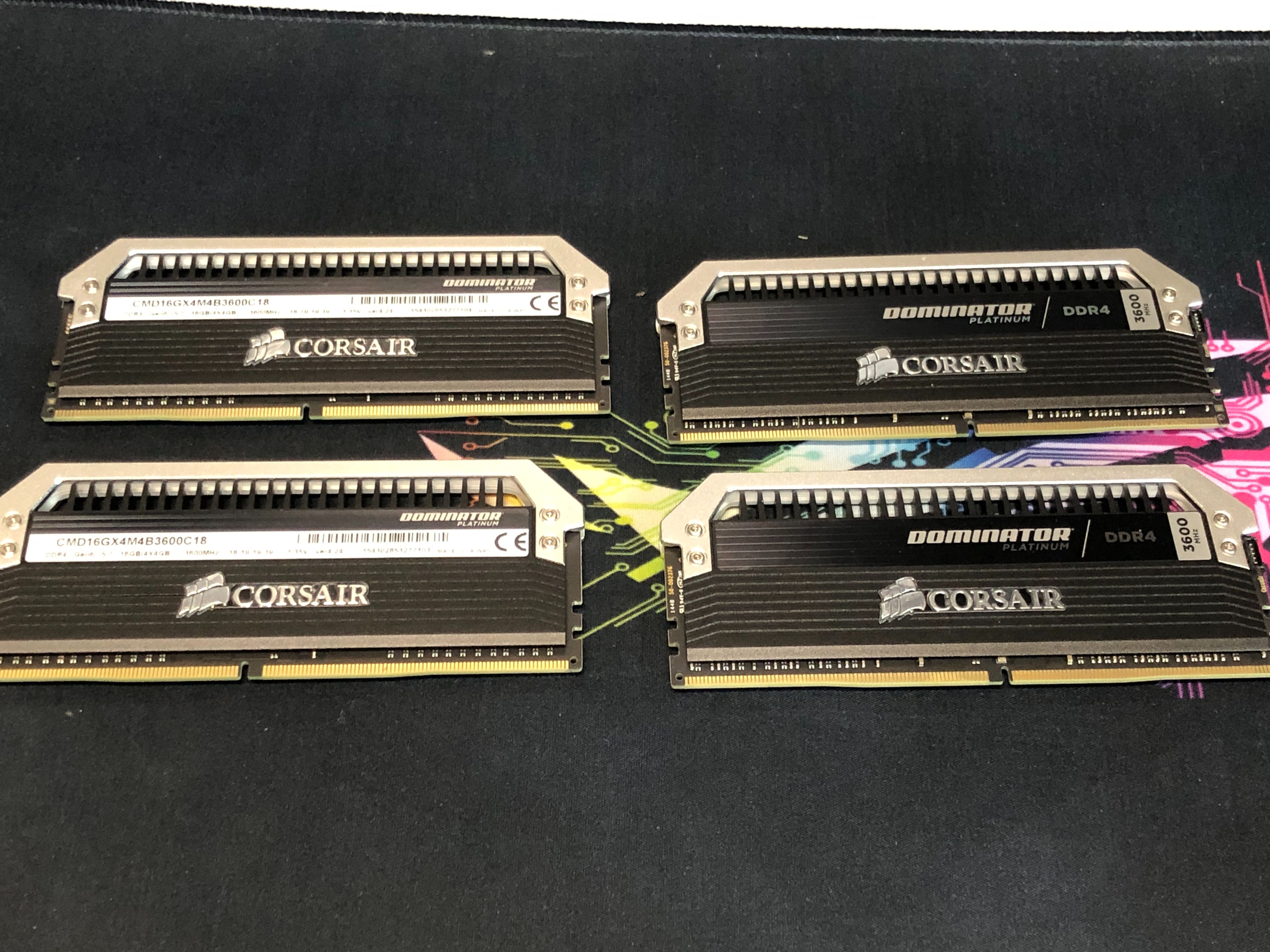 DOMINATOR® PLATINUM 16GB （4 x 4GB） DDR4 DRAM 3600MHz C18