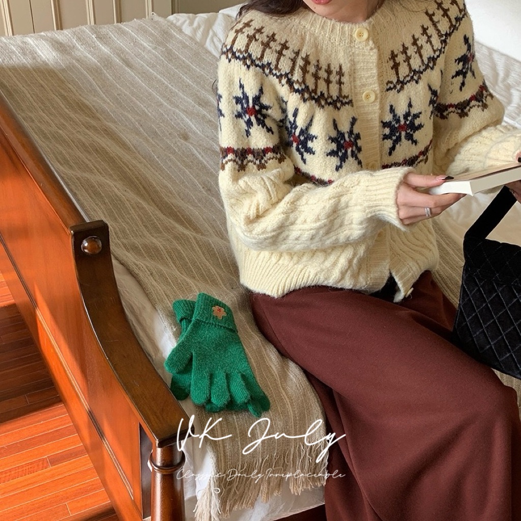 𝑽𝑲 𝑱𝒖𝒍𝒚｜費爾島緹花針織毛衣外套（2 colors）