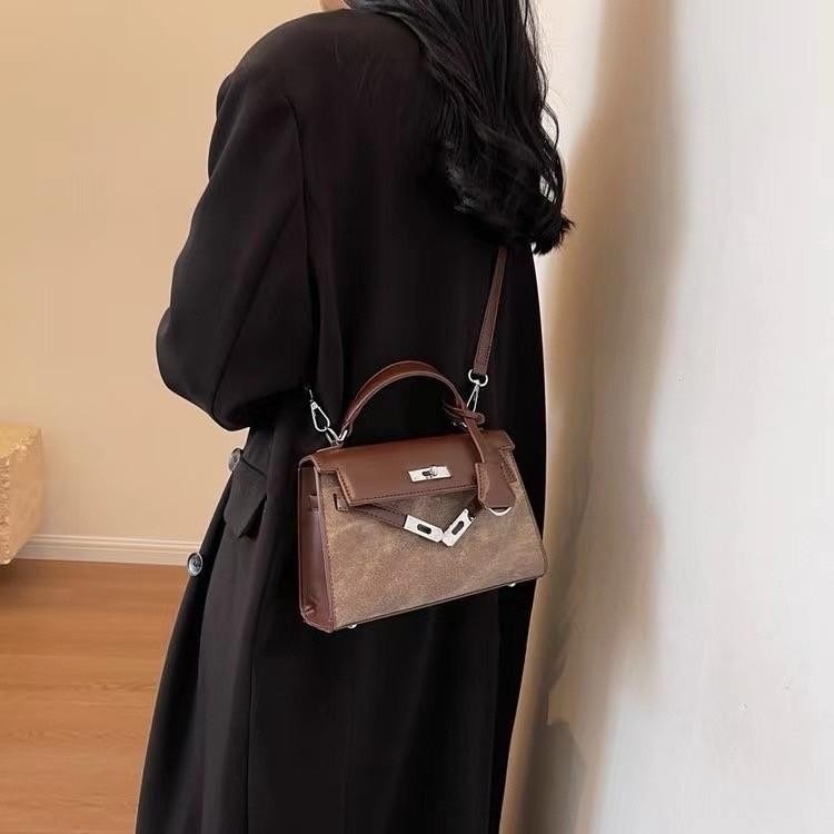 預購🤍 藝術撞色手提斜背包包