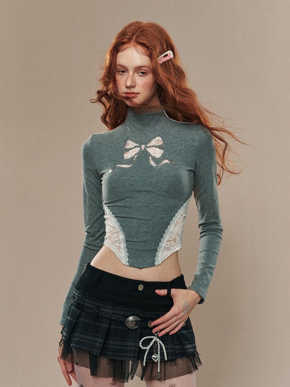 【加州辣妹】蕾絲蝴蝶結 修身設計