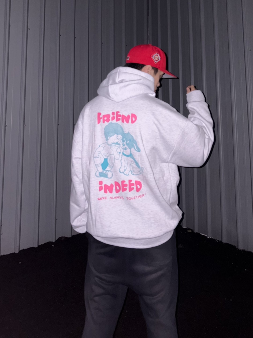 【加州辣妹】小孩與狗塗鴉 帽T