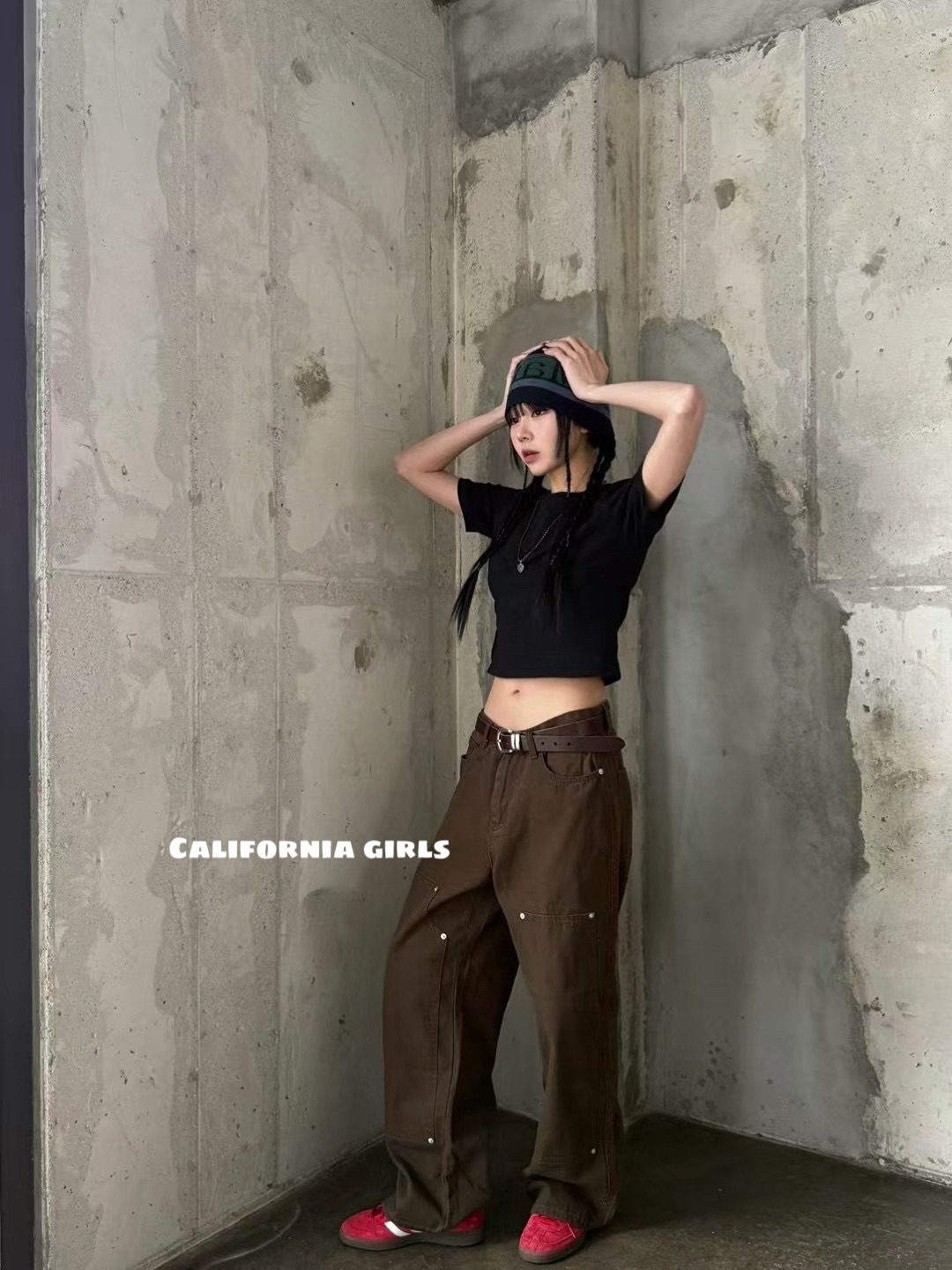 正韓【加州辣妹】側車縫撞色水洗牛仔褲