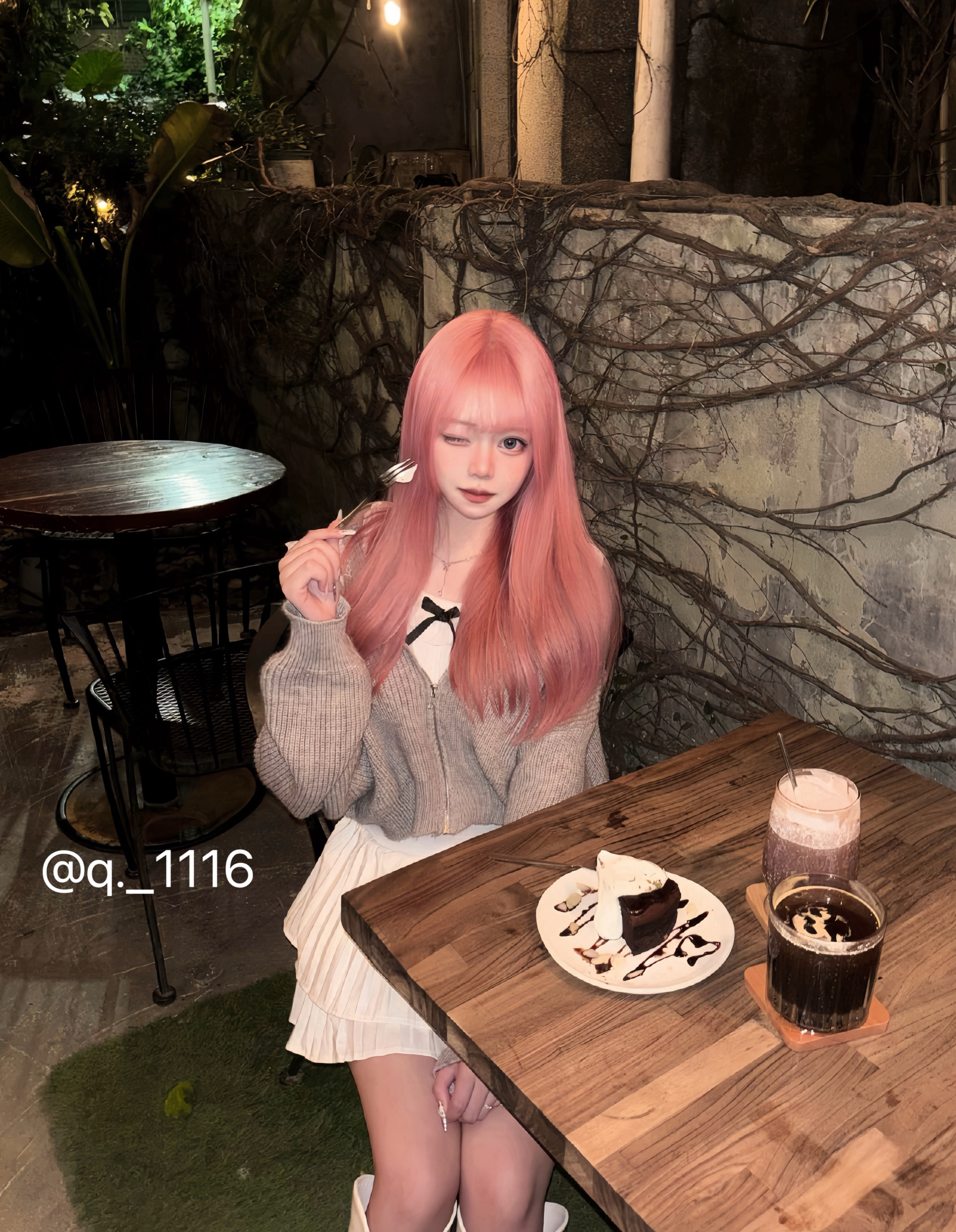 毛衣外套蝴蝶結上衣荷葉裙三件套