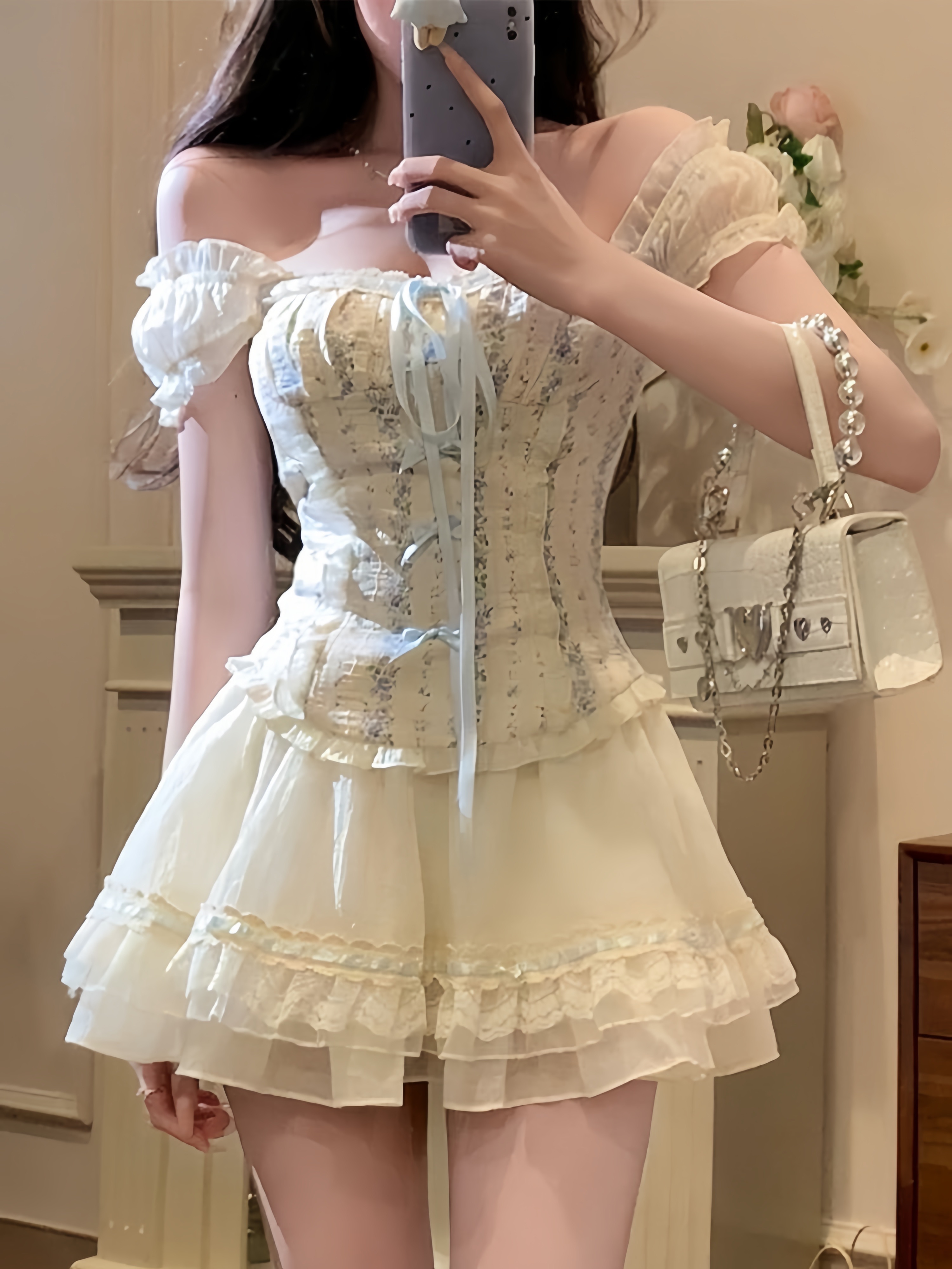 海派蝴蝶結綁帶上衣+蓬蓬半裙