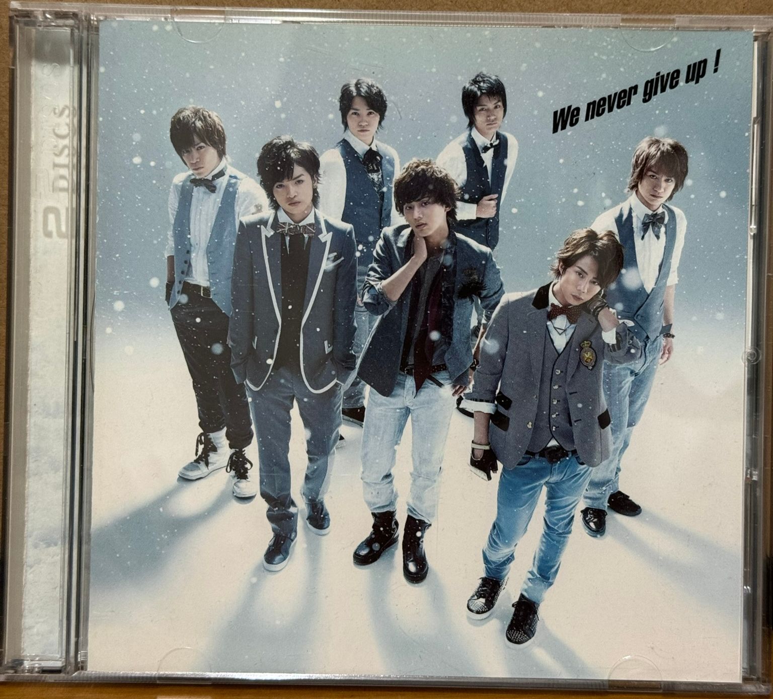 [單曲] 第2張單曲 We never give up !   台壓＆ローソン・HMV限定盤附特典