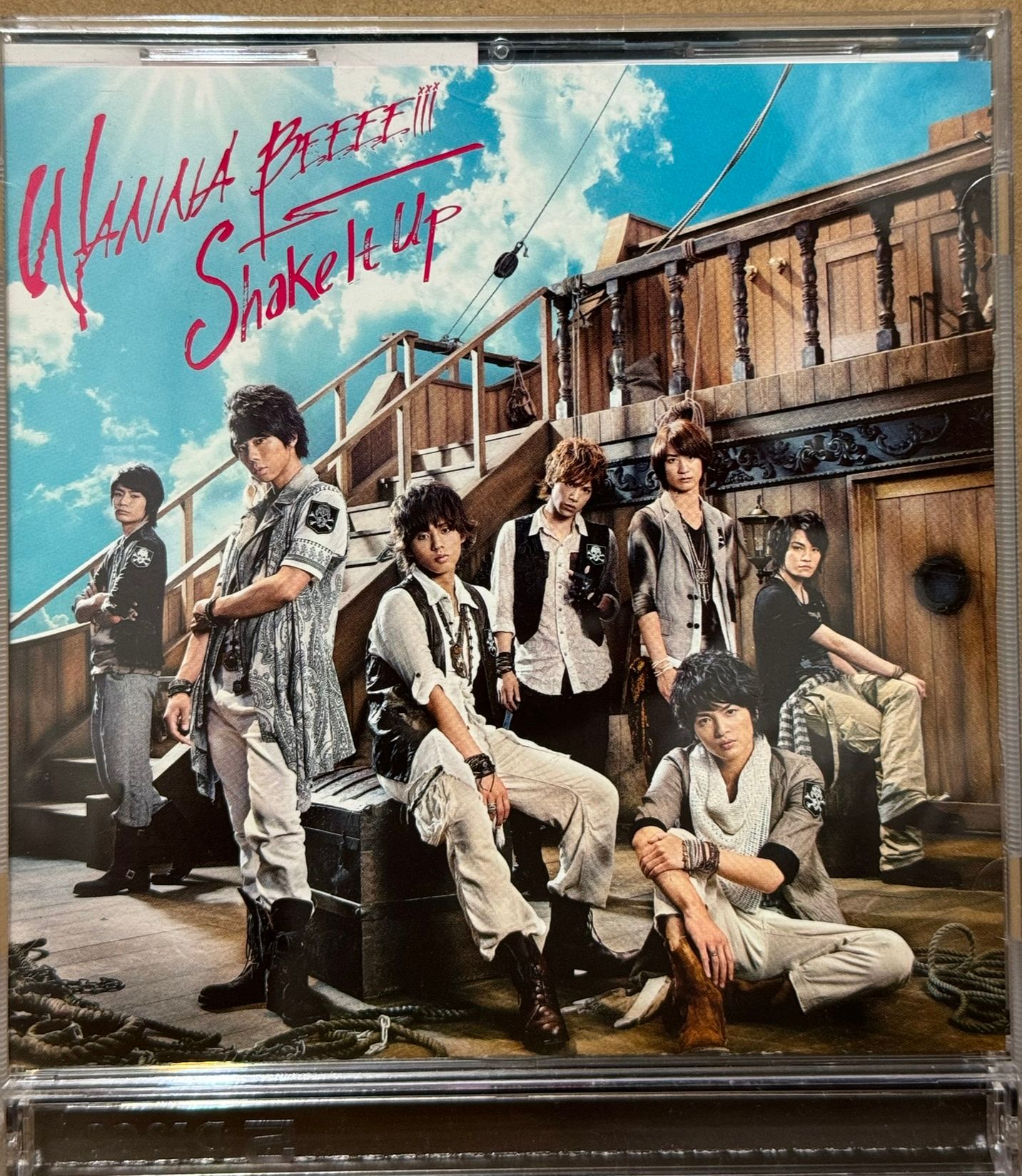 [單曲] 第4張單曲WANNA BEEEE!!!/Shake It Up  台壓