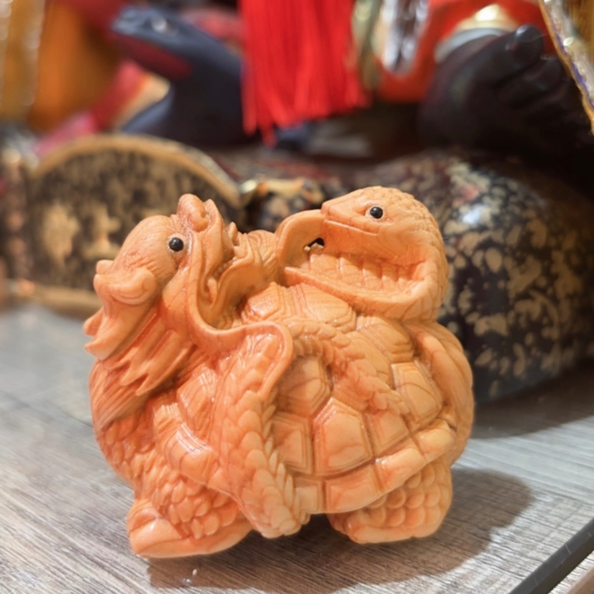 帝爺公的🐍🐢 崖柏木 會出油光 很香💕