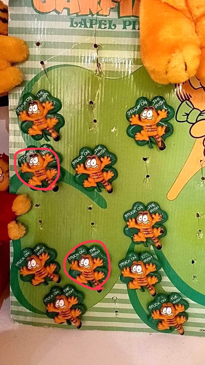 2個加菲貓別針1包灰姑娘卡包