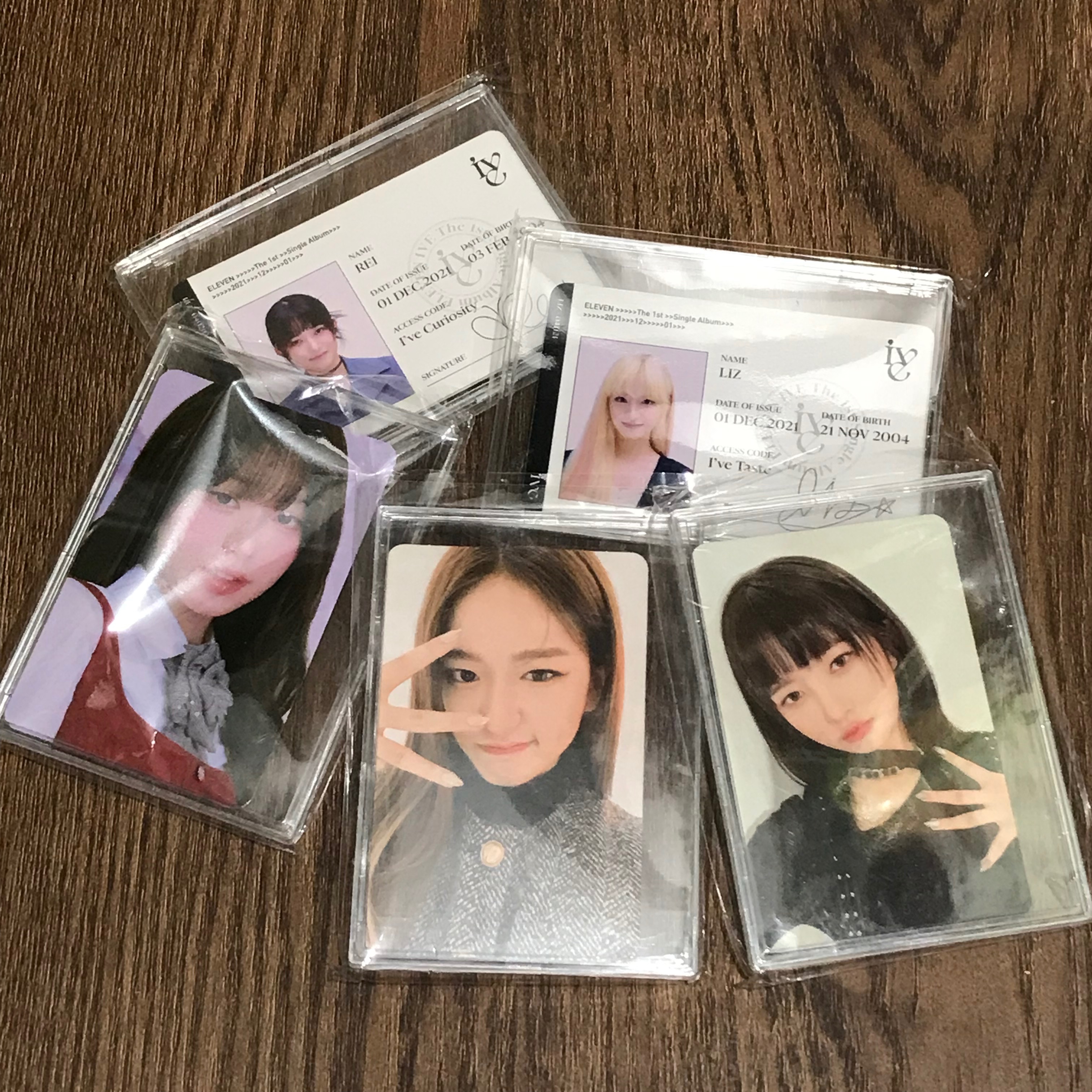 IVE 小卡附卡殼 安兪真 張員瑛 直井怜 LIZ couple’s 證件小卡 台灣現貨 台北可面交